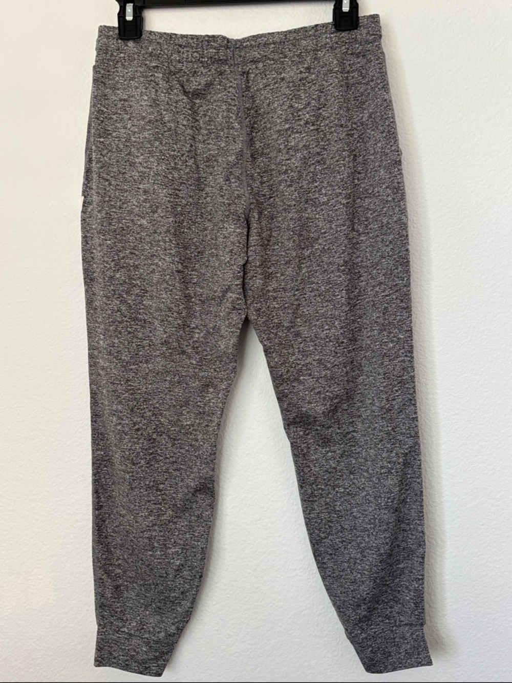 Vuori Performance Jogger Heathered Charcoal Women's Track Pants comfy casual - Picture 3 of 10